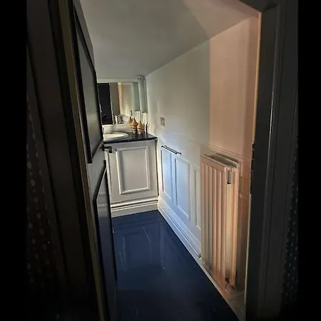Apartman Mansarda Centro Storico Caprilla Guest Flat *