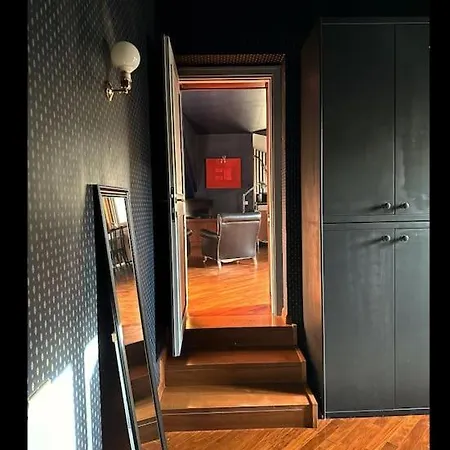 Mansarda Centro Storico Caprilla Guest Flat